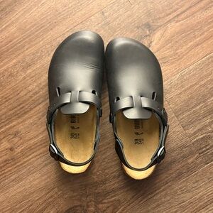 Birkenstock Black Tokio Super Grip Clogs
